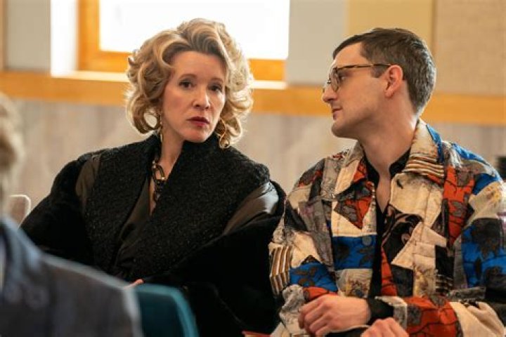 Who plays Tobert and Kimber in Only Murders In The Building season 3?
