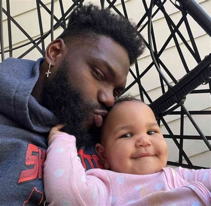 Who Was Shaquil Barrett Daughter Arrayah? Death