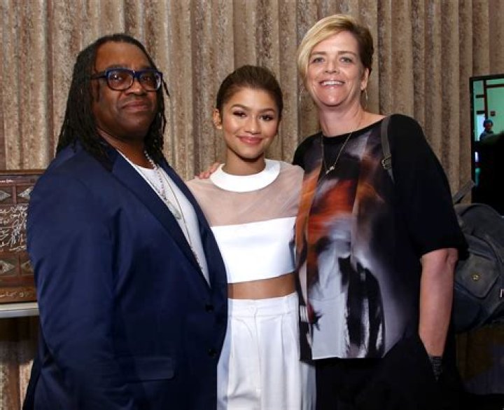 Zendaya Biography Age, Family, Parents, Siblings, Sisters, Boyfriends